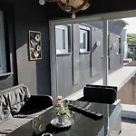 Вилла Stunning Ocean View With 3 Islands In Front Of