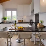 Villa Stunning Ocean View With 3 Islands In Front Of *