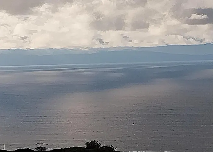 Stunning Ocean View With 3 Islands In Front Of